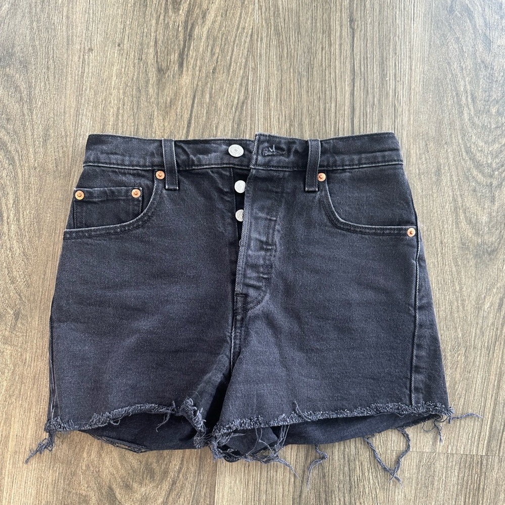 Levi's Black Ribcage Shorts